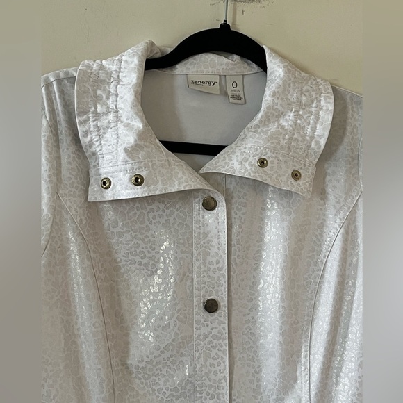 Chico’s Sleek White Jacket 3/4 Sleeve with Double front Pockets Women’s Size S - Picture 9 of 14